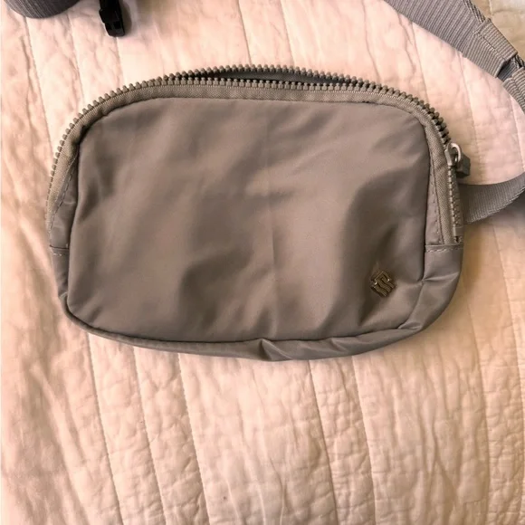 Silver Silversea Gray Belt Bag - Picture 2 of 9